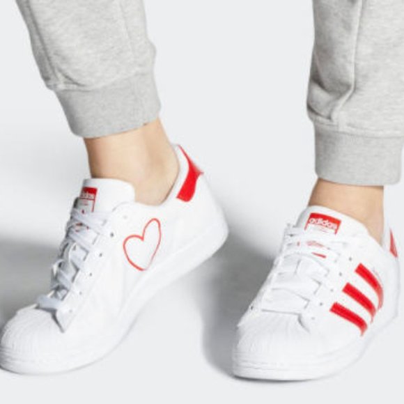 adidas Shoes - NWT Adidas Superstars with Heart and Red Stripes